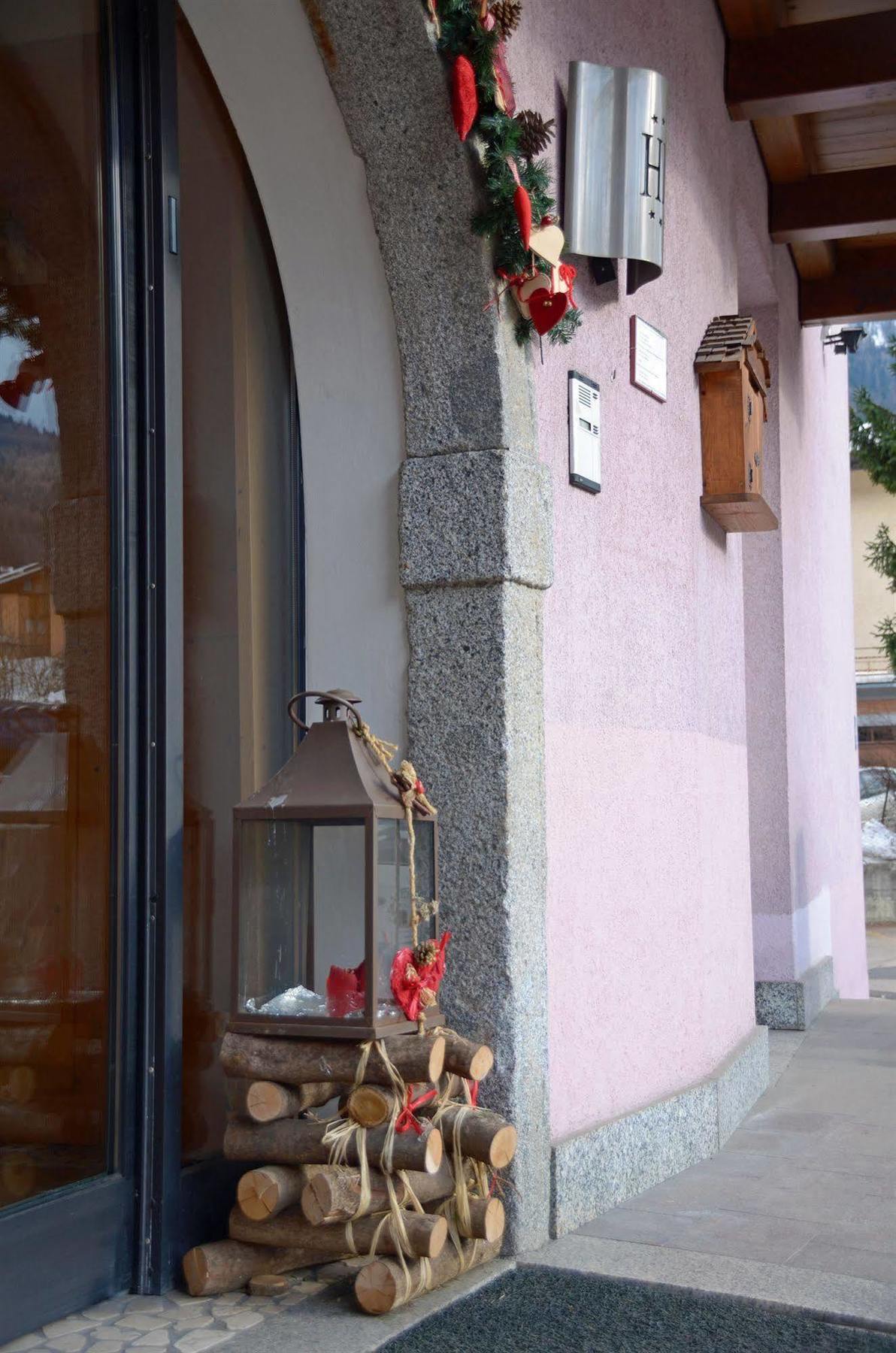 Alp Hotel Dolomiti Dimaro Eksteriør billede